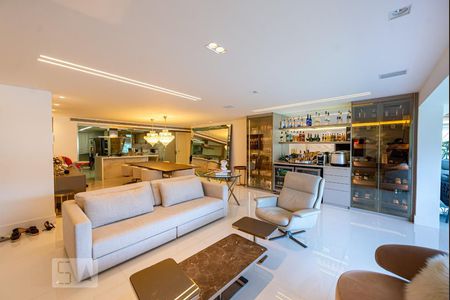 Sala de apartamento à venda com 3 quartos, 260m² em Lagoa, Rio de Janeiro