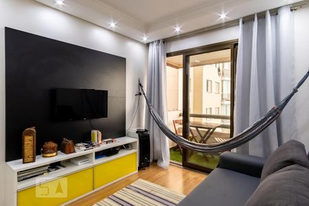 Sala de apartamento para alugar com 3 quartos, 60m² em Vila Esperança, São Paulo