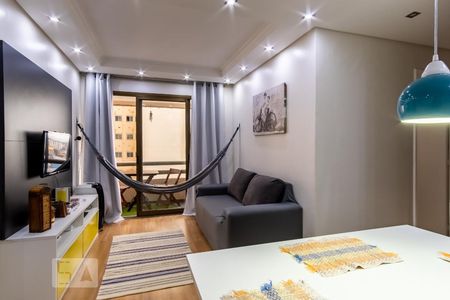 Sala de apartamento para alugar com 3 quartos, 60m² em Vila Esperança, São Paulo