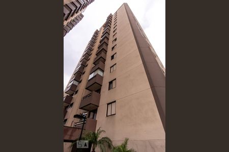 Apartamento para alugar com 60m², 3 quartos e 1 vagaFachada do bloco