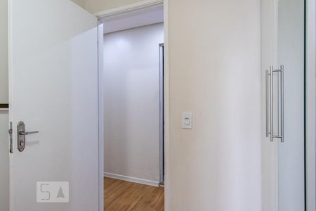 Quarto 1 de apartamento para alugar com 3 quartos, 60m² em Vila Esperança, São Paulo