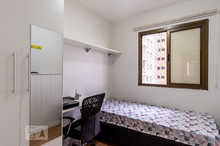Quarto 1 de apartamento para alugar com 3 quartos, 60m² em Vila Esperança, São Paulo