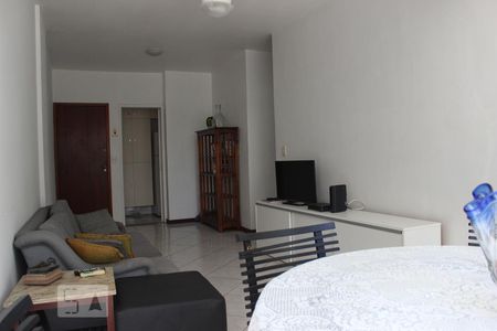 Sala de apartamento à venda com 2 quartos, 77m² em Barra da Tijuca, Rio de Janeiro