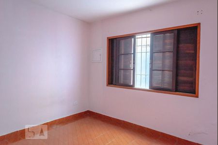 Quarto de casa para alugar com 1 quarto, 52m² em Vila Antonieta, São Paulo