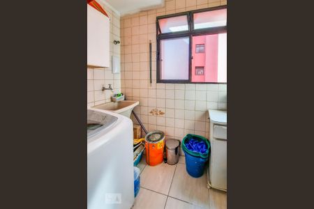 Apartamento à venda com 67m², 2 quartos e 1 vaga Apartamento à venda com 67m², 2 quartos e 1 vagaÁrea de Serviço