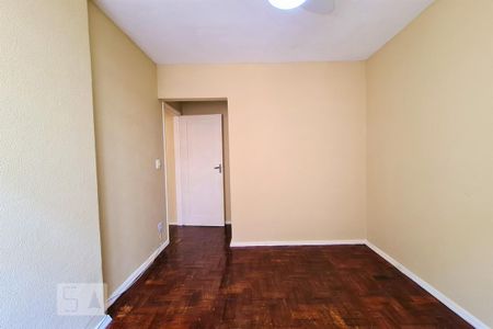 Apartamento à venda com 64m², 3 quartos e 1 vagaQuarto 2