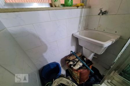 Apartamento à venda com 64m², 3 quartos e 1 vagaÁrea de Serviço