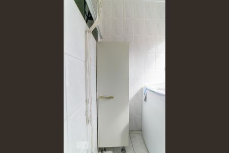 Apartamento para alugar com 80m², 2 quartos e 1 vagaÁrea de Serviço - Armário