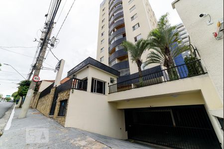 Apartamento para alugar com 80m², 2 quartos e 1 vagaFachada