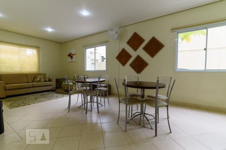 Apartamento para alugar com 80m², 2 quartos e 1 vagaÁrea comum - Salão de festas