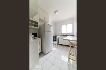 Apartamento para alugar com 80m², 2 quartos e 1 vagaCozinha 