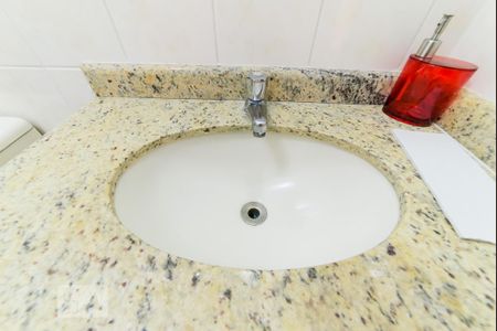 Apartamento para alugar com 80m², 2 quartos e 1 vagaBanheiro Social - Pia