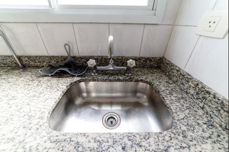 Apartamento para alugar com 80m², 2 quartos e 1 vagaCozinha - Torneira