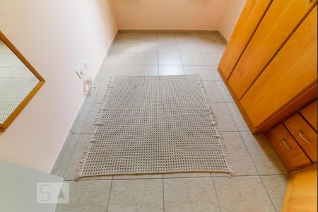 Apartamento para alugar com 80m², 2 quartos e 1 vagaQuarto - Tapete