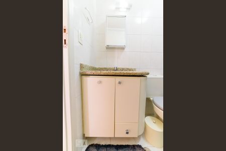 Apartamento para alugar com 80m², 2 quartos e 1 vagaBanheiro da Suíte - Armário