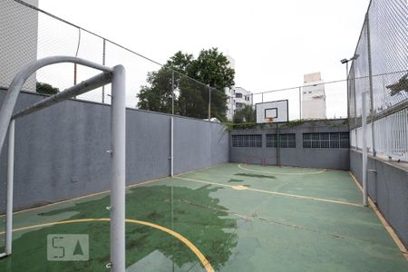 Apartamento para alugar com 58m², 2 quartos e 1 vagaQuadra
