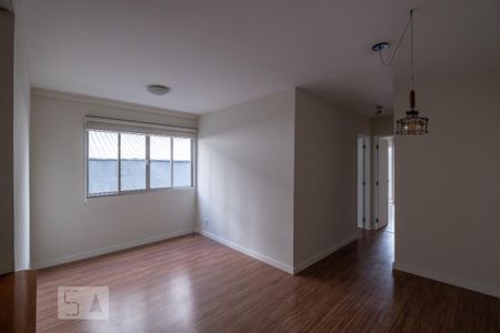 Sala de apartamento para alugar com 2 quartos, 58m² em Pinheiros, São Paulo