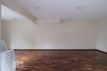 Apartamento para alugar com 58m², 2 quartos e 1 vagaÁrea comum - salão de festas