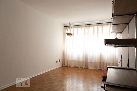 Sala de apartamento para alugar com 2 quartos, 81m² em Itaim Bibi, São Paulo