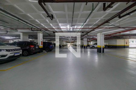 Apartamento à venda com 151m², 3 quartos e 2 vagasÁrea Comum Garagem