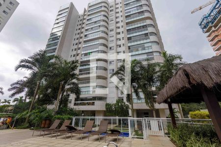 Apartamento à venda com 151m², 3 quartos e 2 vagasFachada