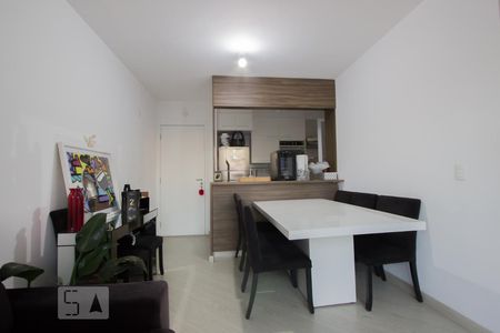 Sala de apartamento para alugar com 3 quartos, 67m² em Vila Andrade, São Paulo