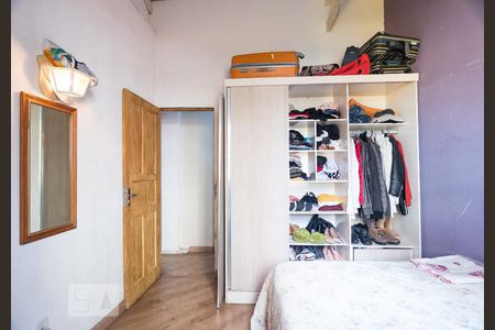 Casa para alugar com 270m², 5 quartos e 2 vagas Casa para alugar com 270m², 5 quartos e 2 vagasQuarto 2