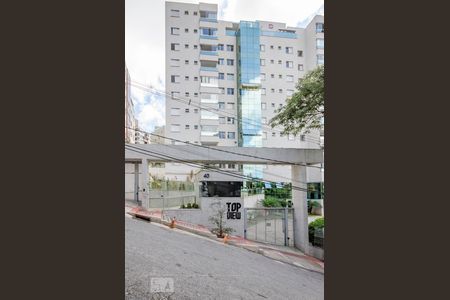 Apartamento para alugar com 60m², 2 quartos e 2 vagasFachada