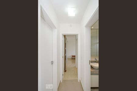 Apartamento para alugar com 60m², 2 quartos e 2 vagasBanheiro Corredor