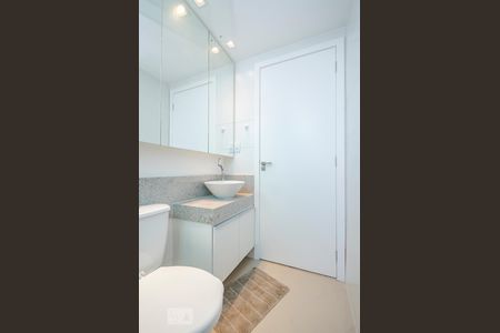 Apartamento para alugar com 60m², 2 quartos e 2 vagasBanheiro da Suíte