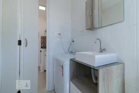 Apartamento para alugar com 25m², 1 quarto e sem vaga Apartamento para alugar com 25m², 1 quarto e sem vagaBanheiro