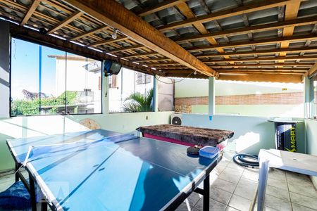 Casa à venda com 400m², 3 quartos e 4 vagasAcademia - Salão de jogos