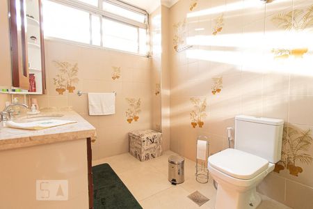 Apartamento à venda com 253m², 4 quartos e 3 vagasBanheiro Social