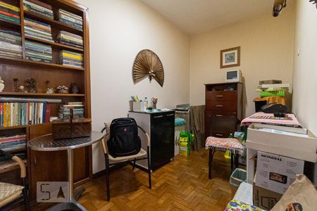 Apartamento à venda com 253m², 4 quartos e 3 vagasQuarto de Serviço