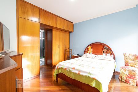 Apartamento à venda com 253m², 4 quartos e 3 vagasSuíte