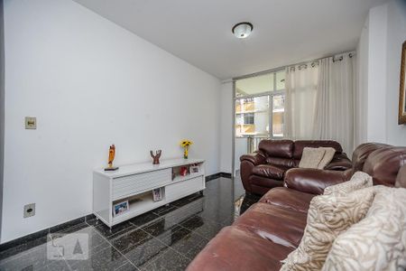 Sala de apartamento para alugar com 2 quartos, 87m² em Ingá, Niterói
