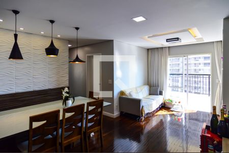 Apartamento à venda com 87m², 3 quartos e 2 vagasSala