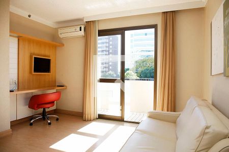 Sala de apartamento para alugar com 1 quarto, 45m² em Rio Branco, Porto Alegre