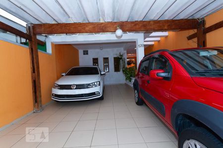 Casa à venda com 400m², 5 quartos e 3 vagas Casa à venda com 400m², 5 quartos e 3 vagasGaragem