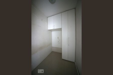 Apartamento para alugar com 81m², 3 quartos e 1 vagaQuarto de Serviço