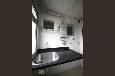 Apartamento para alugar com 81m², 3 quartos e 1 vagaÁrea de Serviço