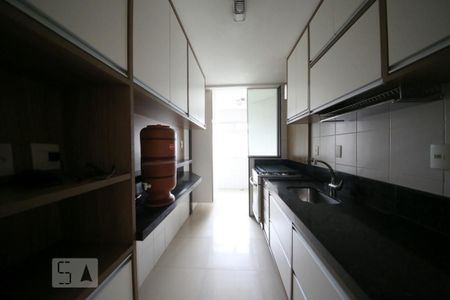 Apartamento para alugar com 81m², 3 quartos e 1 vagaCozinha
