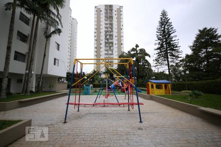 Apartamento para alugar com 81m², 3 quartos e 1 vagaPlayground