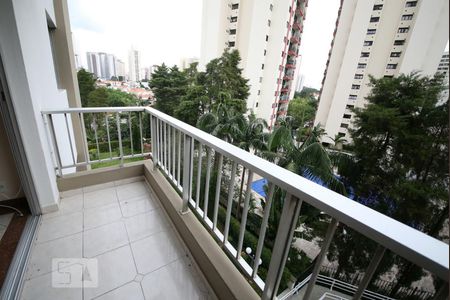Varanda de apartamento para alugar com 3 quartos, 81m² em Parque Residencial Julia, São Paulo