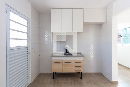 Sala/Cozinha de kitnet/studio para alugar com 1 quarto, 30m² em Vila Cleonice, São Paulo