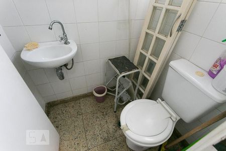 Apartamento para alugar com 92m², 3 quartos e 2 vagasBanheiro de Serviço