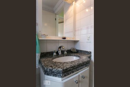 Apartamento para alugar com 92m², 3 quartos e 2 vagasBanheiro Social