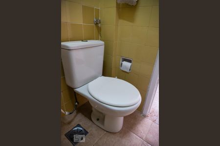Banheiro de apartamento para alugar com 1 quarto, 50m² em Copacabana, Rio de Janeiro