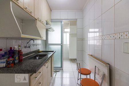 Apartamento à venda com 52m², 2 quartos e 2 vagasCozinha