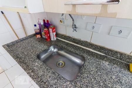 Apartamento à venda com 52m², 2 quartos e 2 vagasCozinha